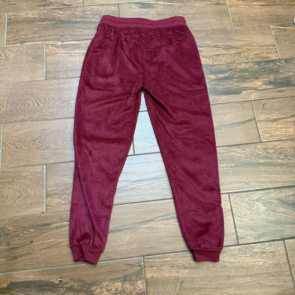 Harry Potter Gryffindor Junior's Pajama Set Fleece Fall Winter PJs Size Med NWT - Picture 10 of 10
